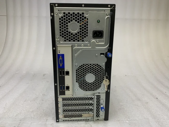 HP ProLiant ML30 Gen9 Intel Xeon E3-1220 v5 3GHz 32GB RAM 3TB SSD NO OS Fair