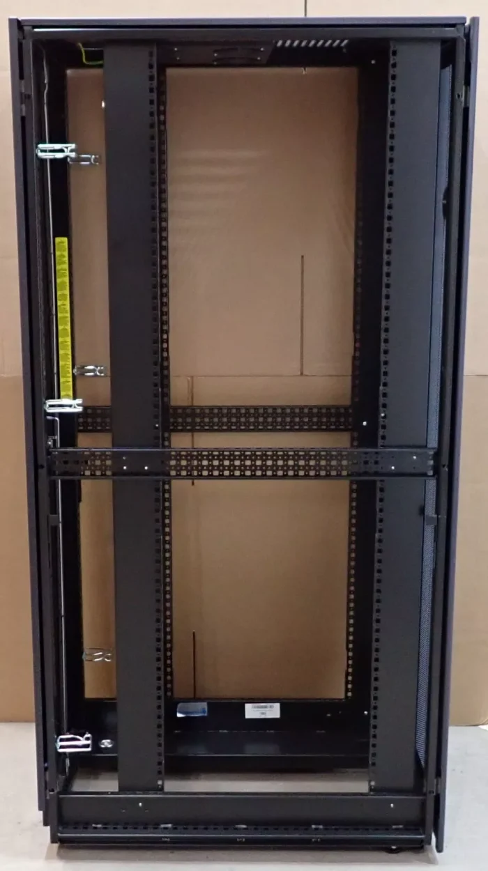 Dell 4210 42U PowerEdge Server Network Rack Cabinet 1000mm x 610mm