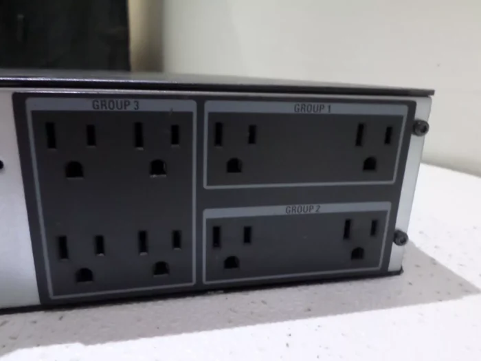 APC Smart-UPS X 1500VA Rack/Tower LCD 120V