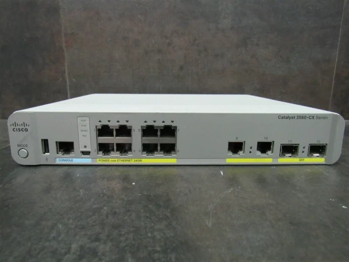 Cisco Catalyst WS-C3560CX-8PC-S Cisco 3560-CX 8-Port Ethernet Switch